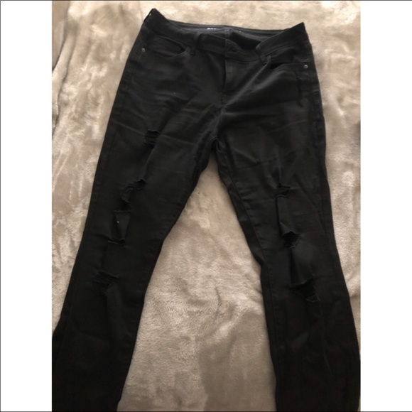 Old Navy Distressed Jeans - Picture 1 of 1